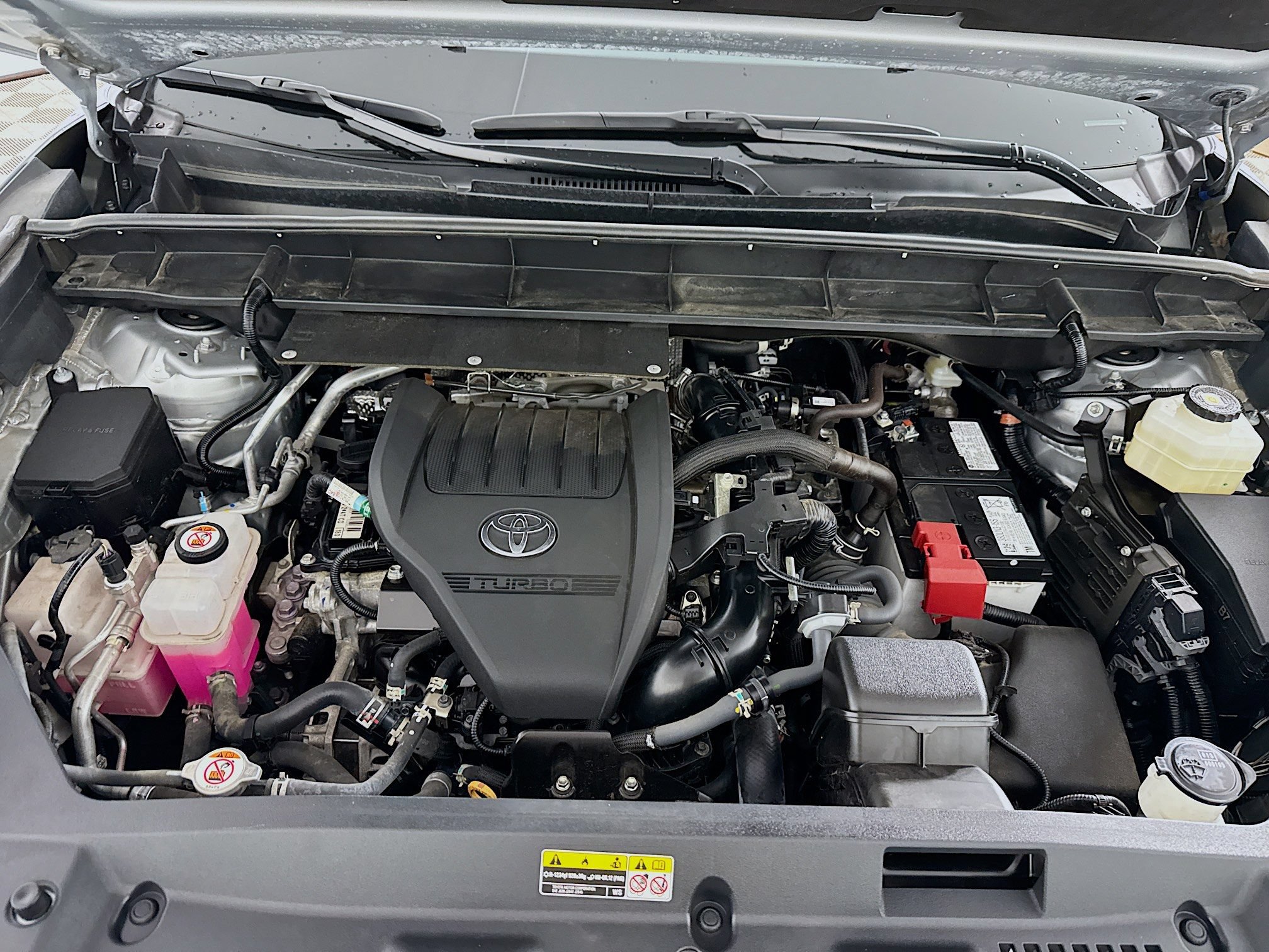 Certified 2024 Toyota Highlander LE AWD/4WD image 10