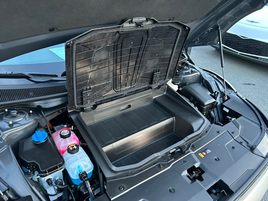 Used 2024 Hyundai Ioniq 5 Limited image 76