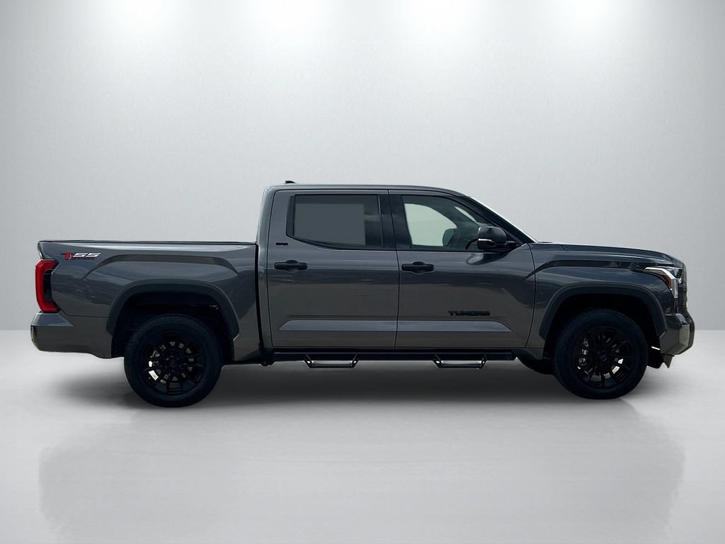 Used 2023 Toyota Tundra SR5 w/ SR5 Convenience Package AWD/4WD image 4