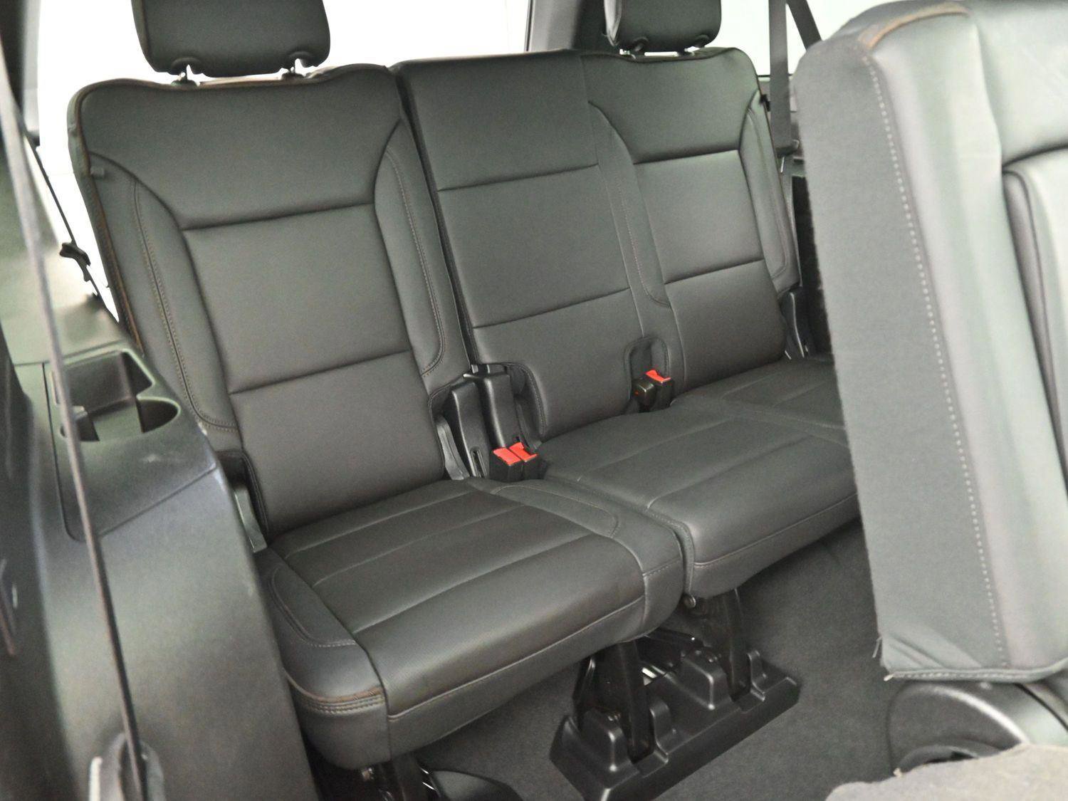 Used 2024 Chevrolet Suburban High Country image 38