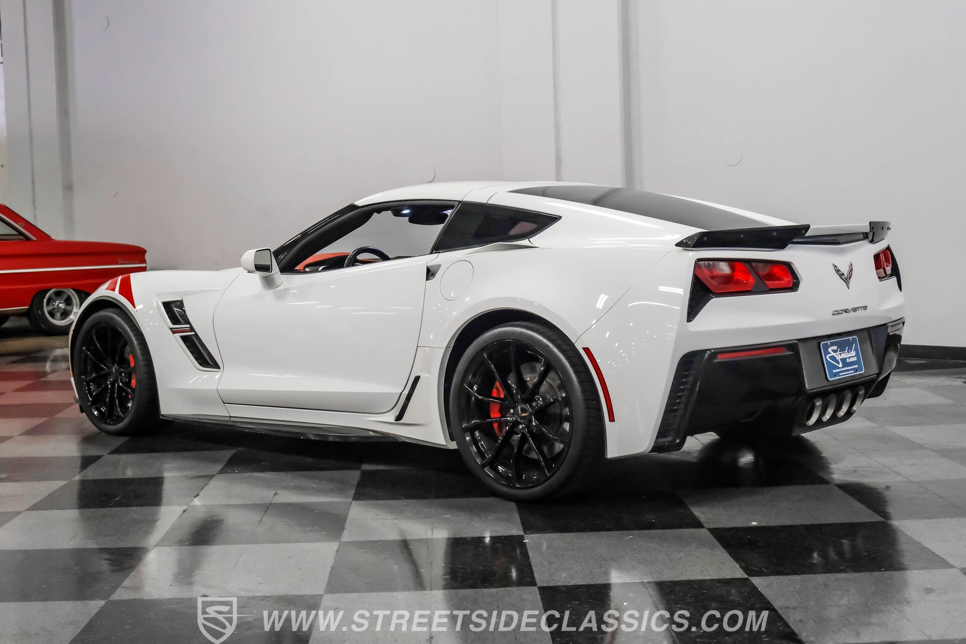 Used 2019 Chevrolet Corvette Grand Sport image 10