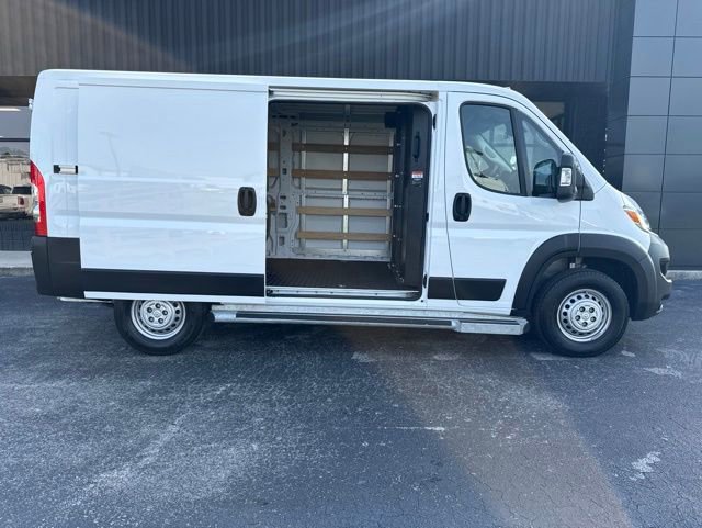 Used 2025 RAM ProMaster 2500 w/ U-Haul Equipment Group FWD image 3