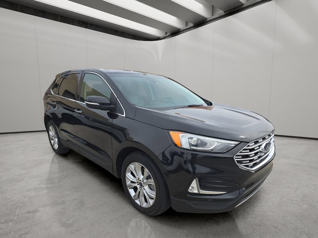 Used 2022 Ford Edge Titanium AWD/4WD image 7