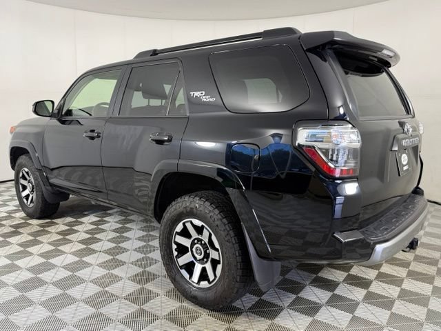 Used 2022 Toyota 4Runner TRD Off-Road AWD/4WD image 4