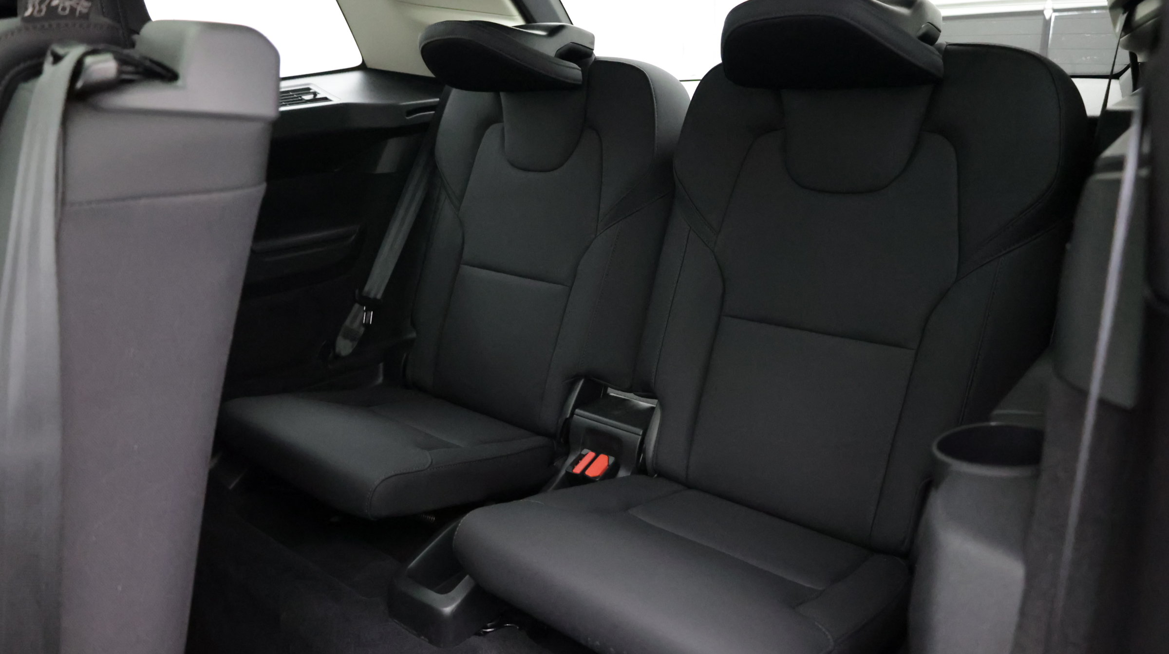 Used 2025 Volvo XC90 B5 Core AWD/4WD image 36