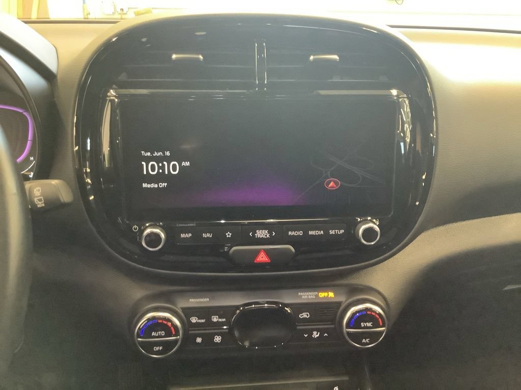 Certified 2024 Kia Soul EX FWD image 14