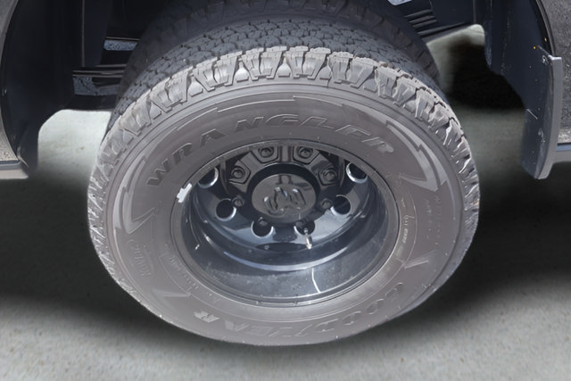 New 2026 RAM 3500 Laramie AWD/4WD image 11
