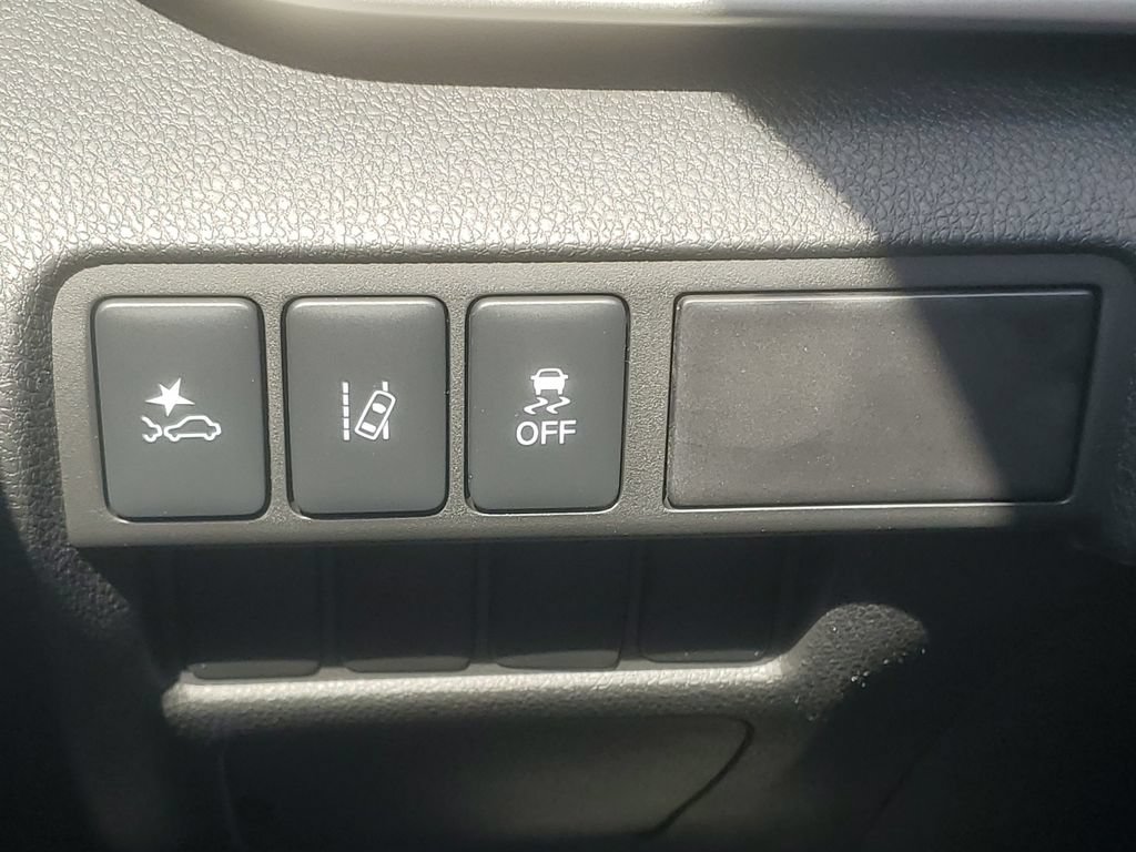 New 2026 Mitsubishi Eclipse Cross LE AWD/4WD image 29