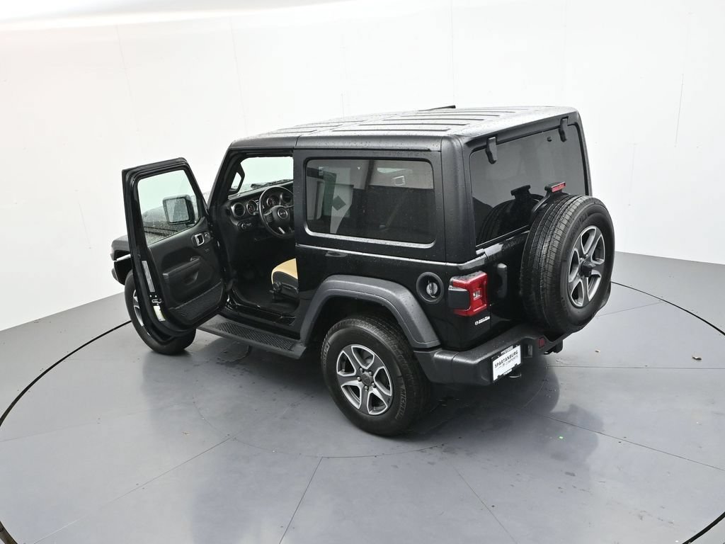 Used 2022 Jeep Wrangler Sport AWD/4WD image 34