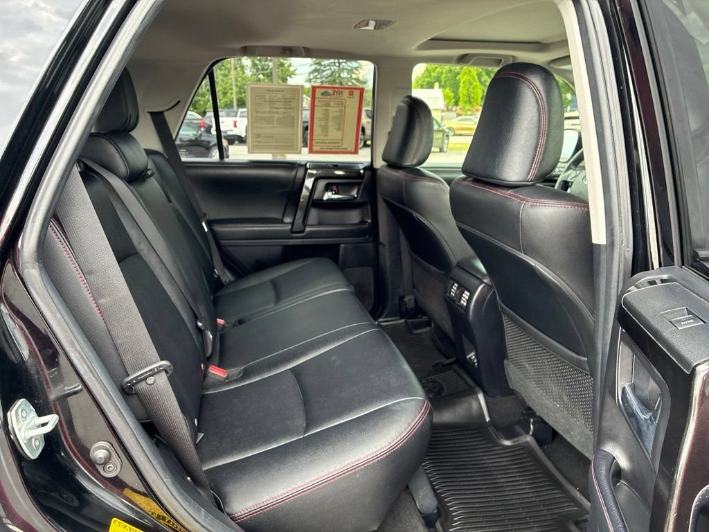 Used 2020 Toyota 4Runner TRD Off-Road Premium w/ Moonroof Package AWD/4WD image 41