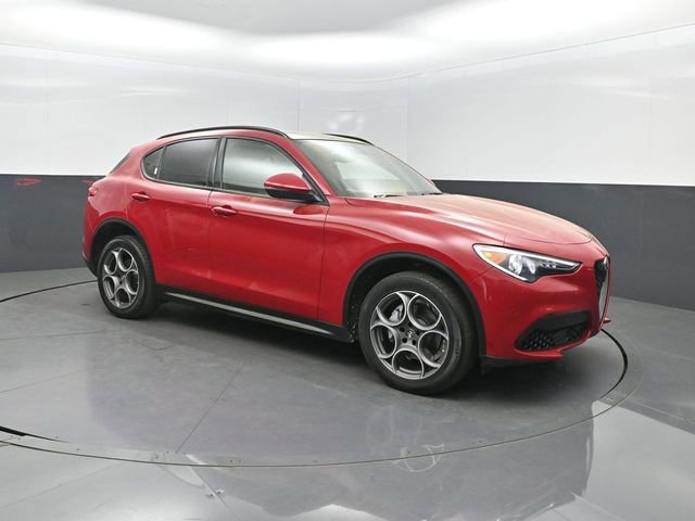Used 2023 Alfa Romeo Stelvio Sprint AWD/4WD image 35
