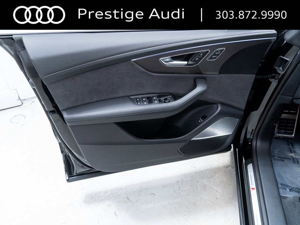 New 2026 Audi RS Q8 performance image 28