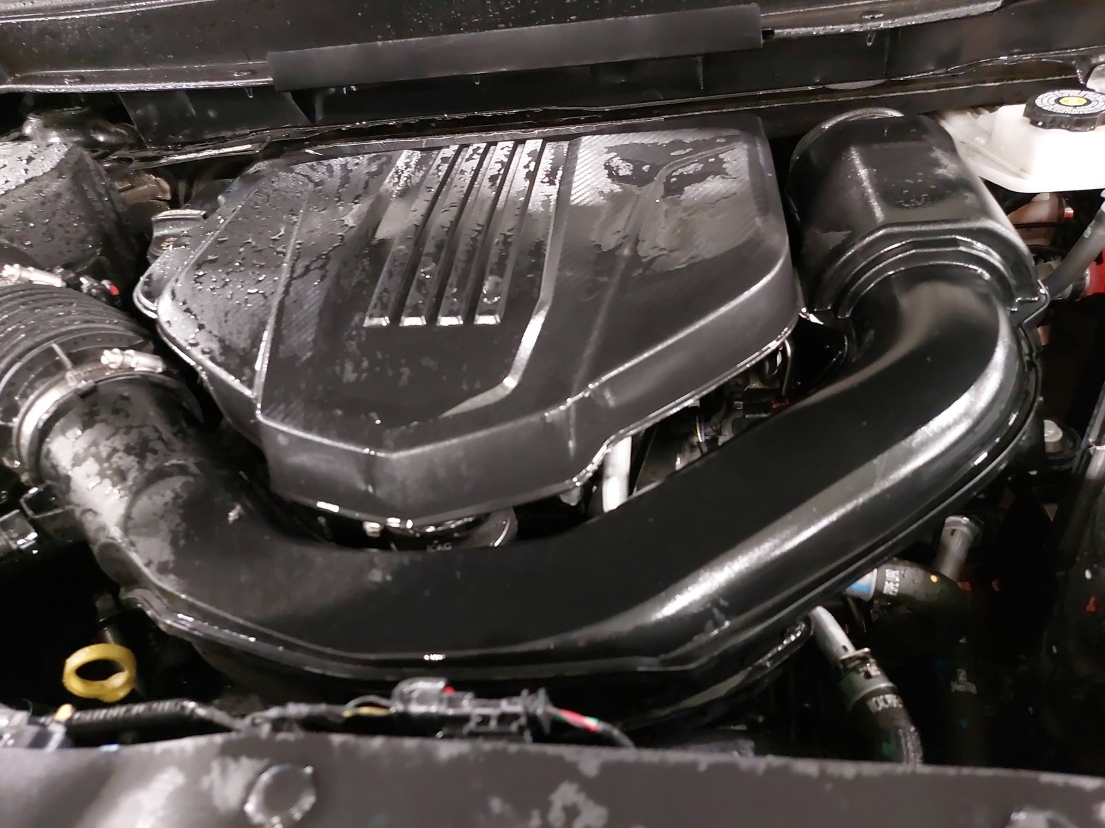 Used 2024 Chevrolet Traverse RS w/ LPO, Floor Liner Package image 32