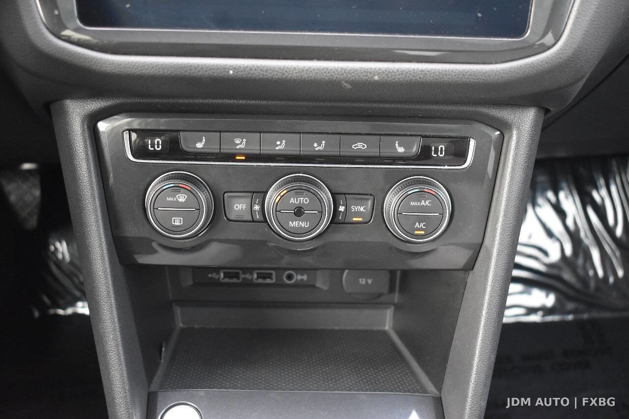 Used 2019 Volkswagen Tiguan SE AWD/4WD image 26