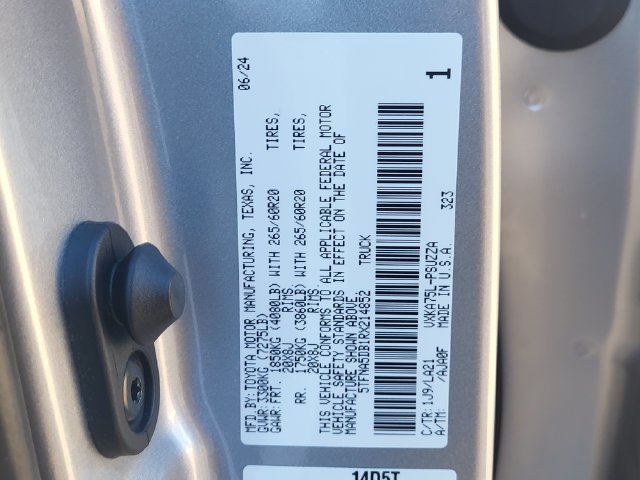 Used 2024 Toyota Tundra Platinum AWD/4WD image 27