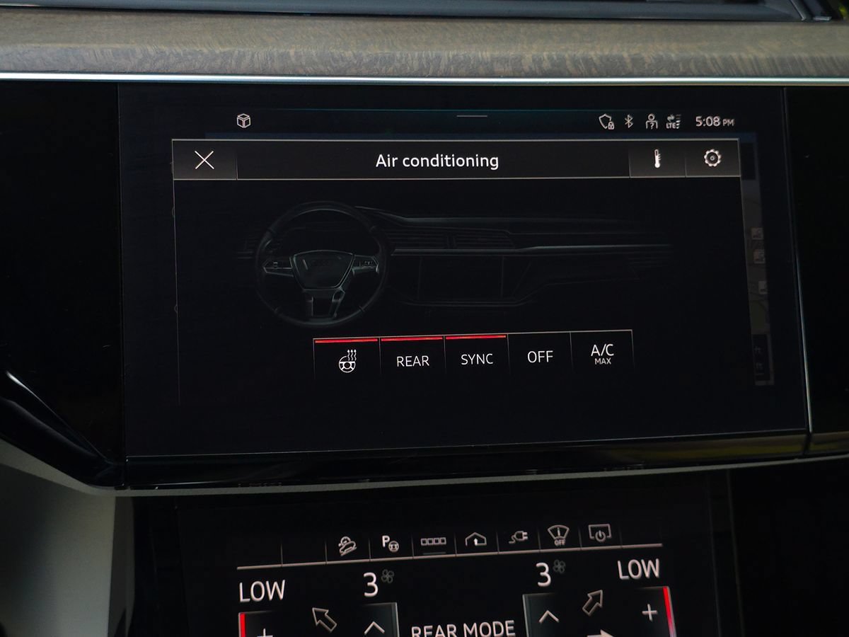 Used 2024 Audi Q8 e-tron Prestige w/ Prestige Package AWD/4WD image 37