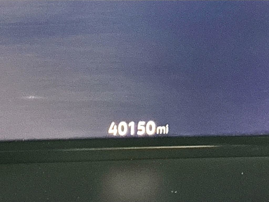 Certified 2024 Volkswagen Atlas Cross Sport SEL Premium R-Line image 13