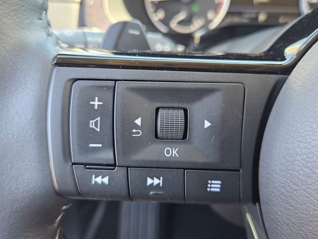 Used 2025 Nissan Pathfinder SL w/ SL Premium Package image 24