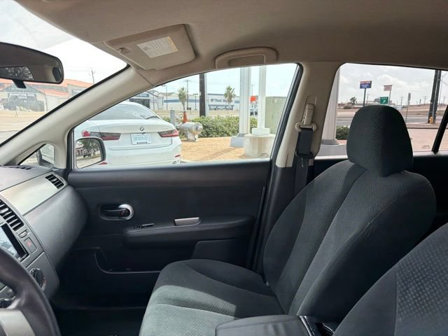 Used 2012 Nissan Versa 1.8 S FWD image 20
