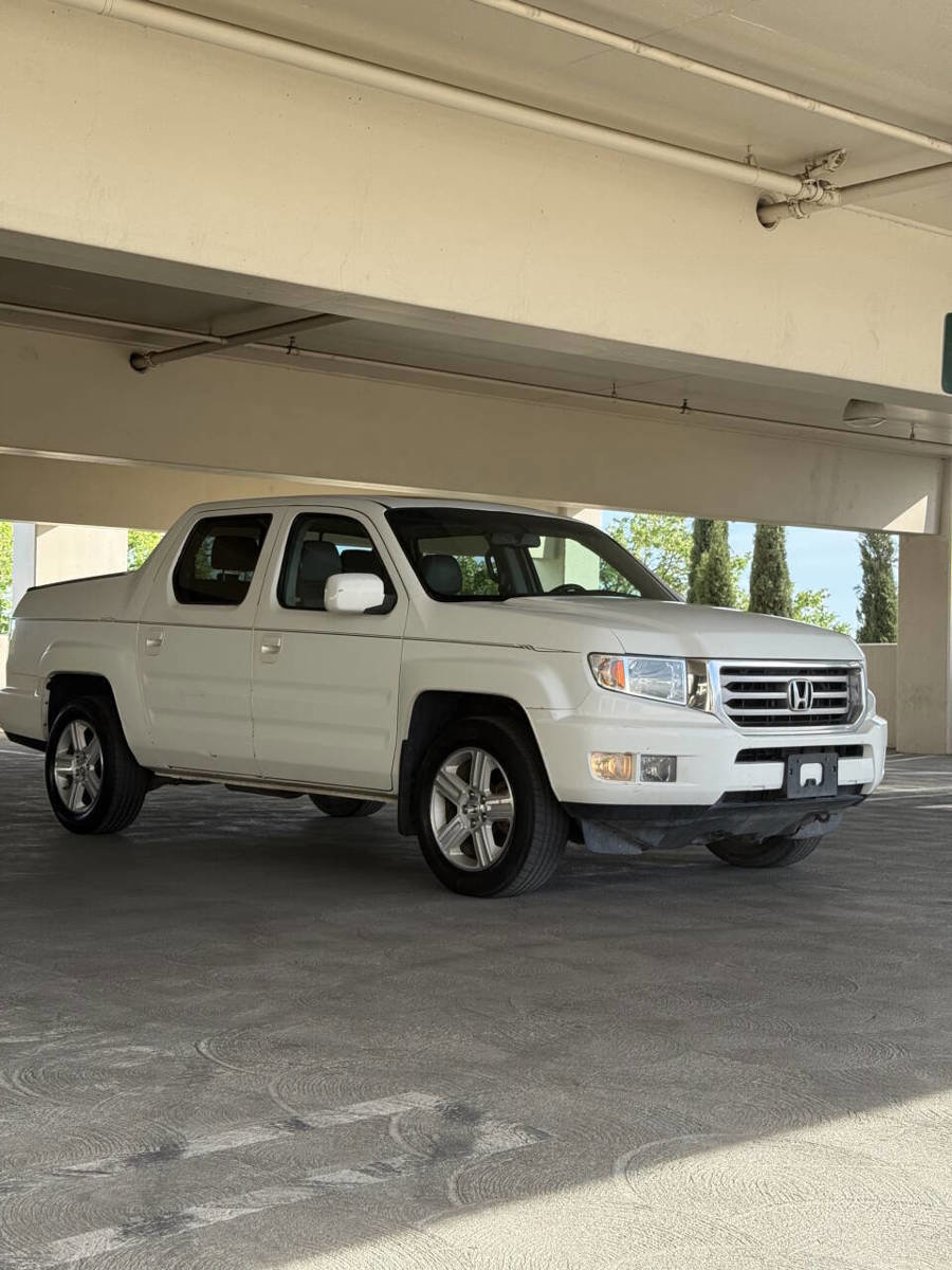 Used 2013 Honda Ridgeline RTL image 4