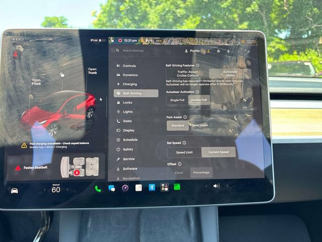 Used 2022 Tesla Model Y Long Range AWD/4WD image 25