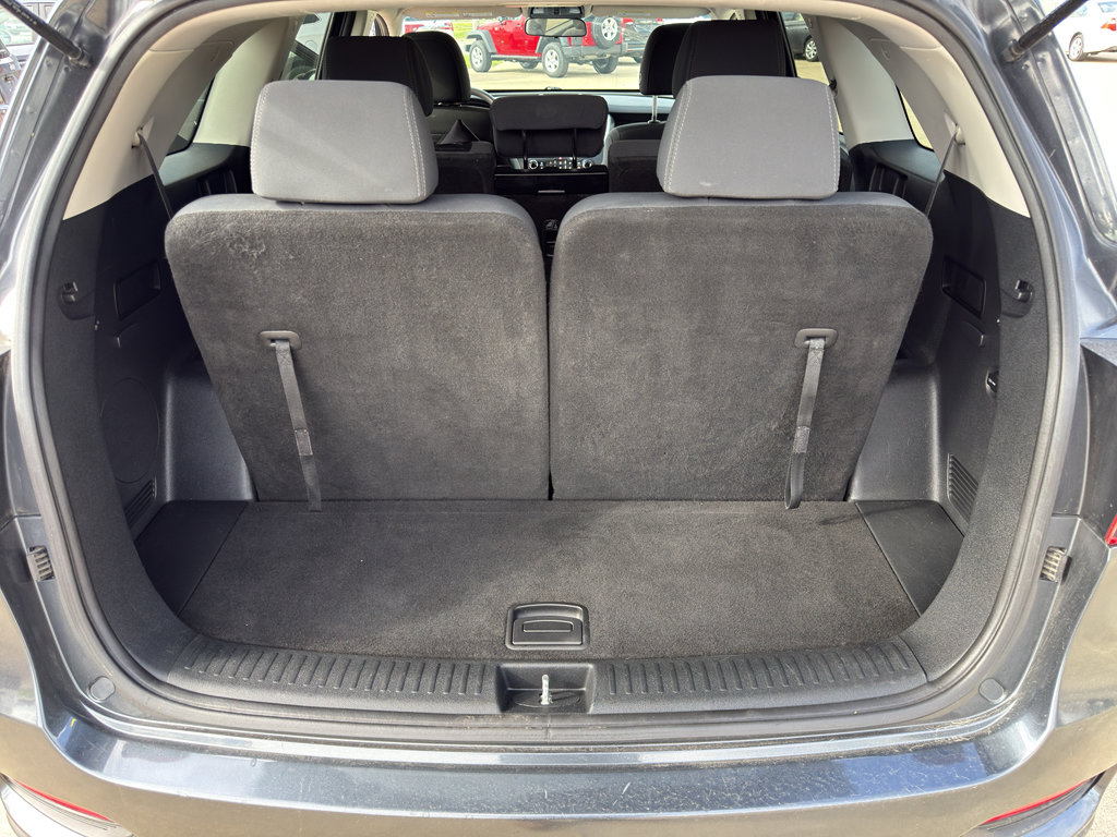 Used 2020 Kia Sorento LX image 12