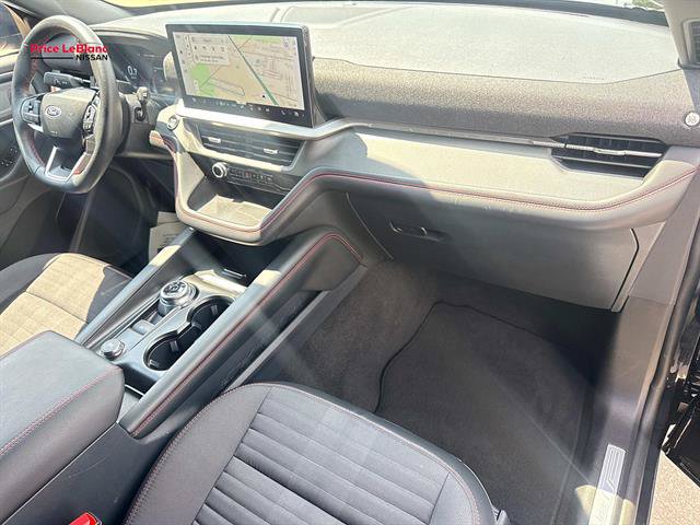 Used 2025 Ford Explorer ST-Line w/ ST-Line Street Pack AWD/4WD image 12