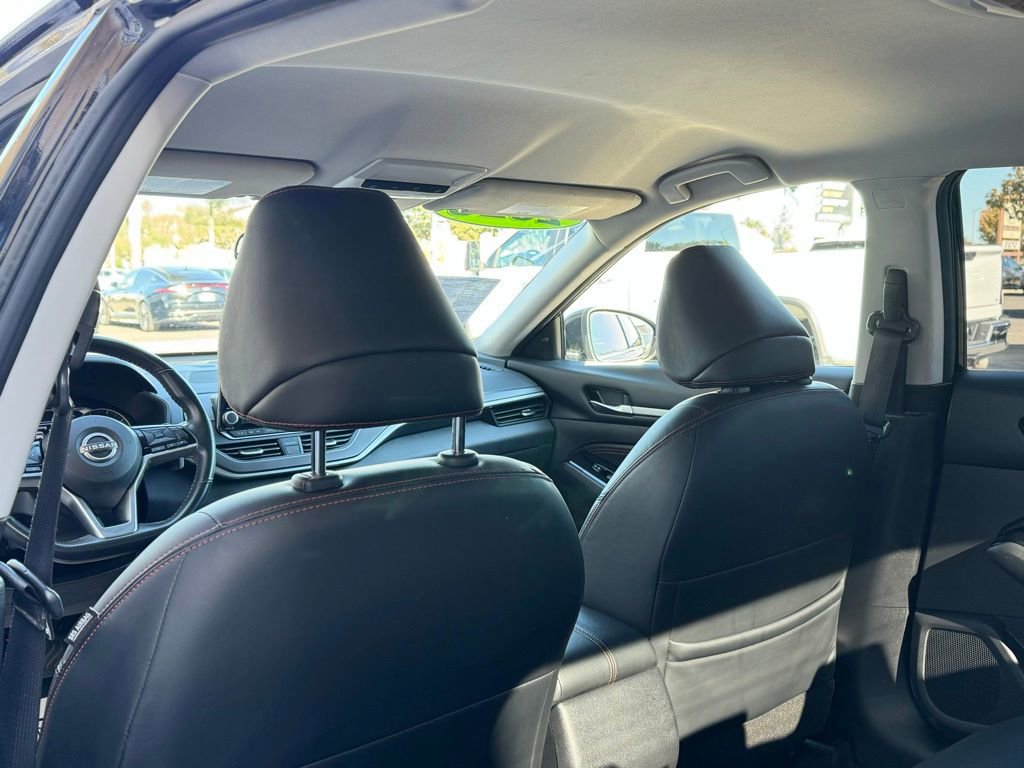 Used 2023 Nissan Altima 2.5 SR image 17