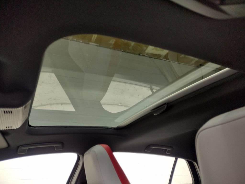 New 2026 Volkswagen GTI SE FWD image 22