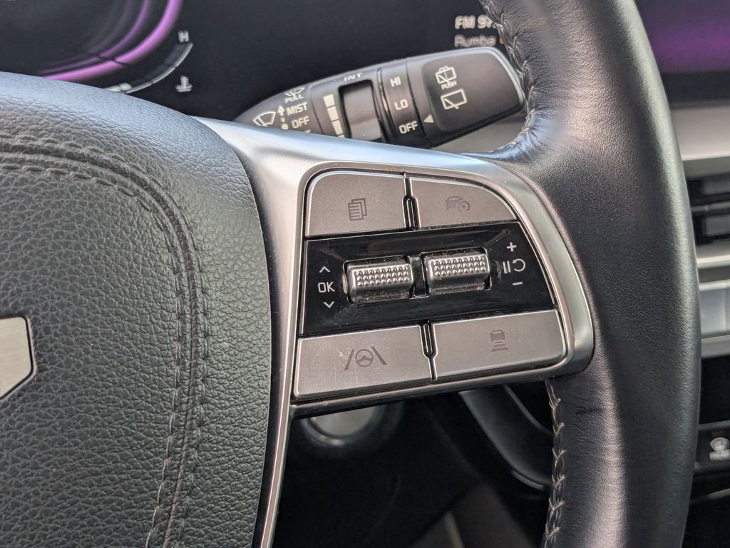 Used 2025 Kia Telluride S image 19