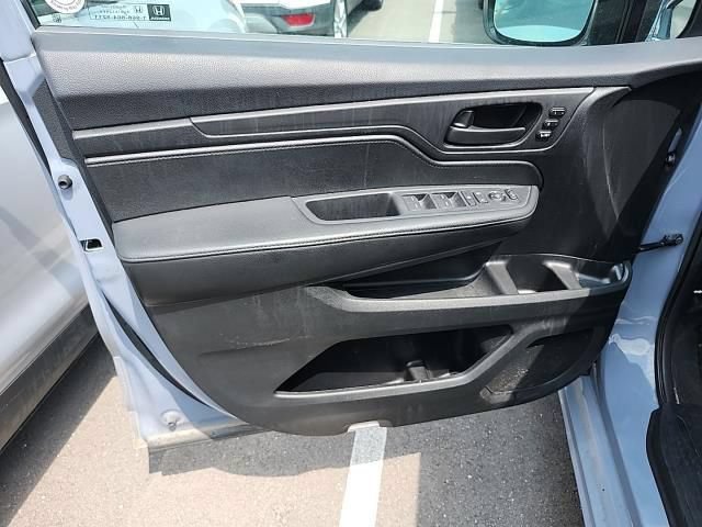 Used 2025 Honda Odyssey Sport-L image 7
