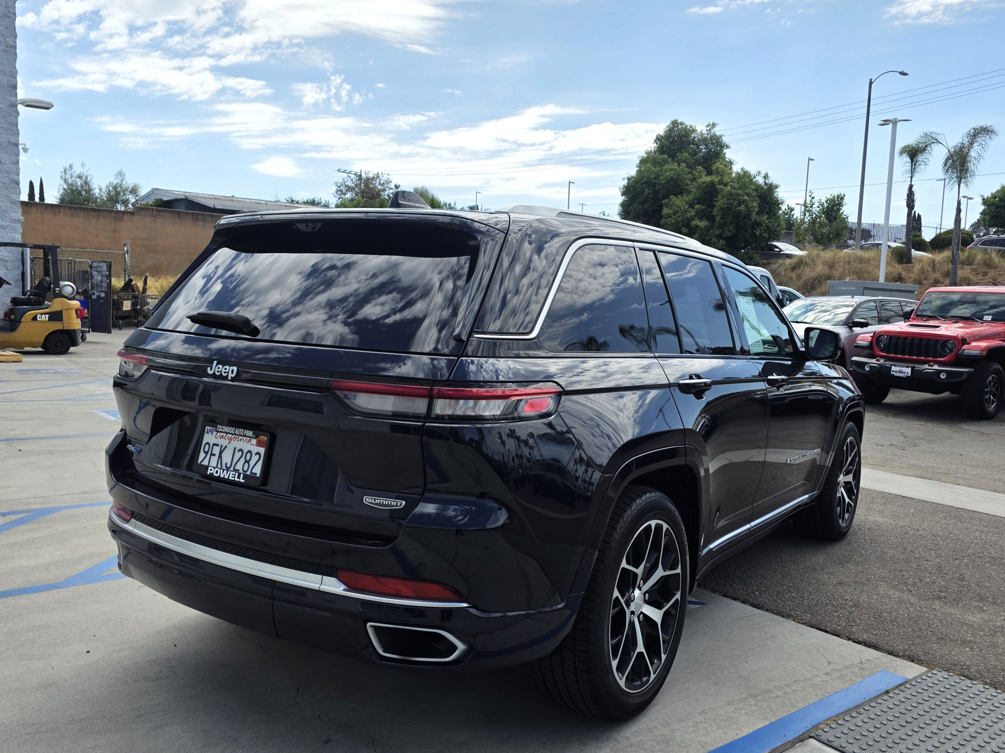 Certified 2022 Jeep Grand Cherokee Summit AWD/4WD image 5