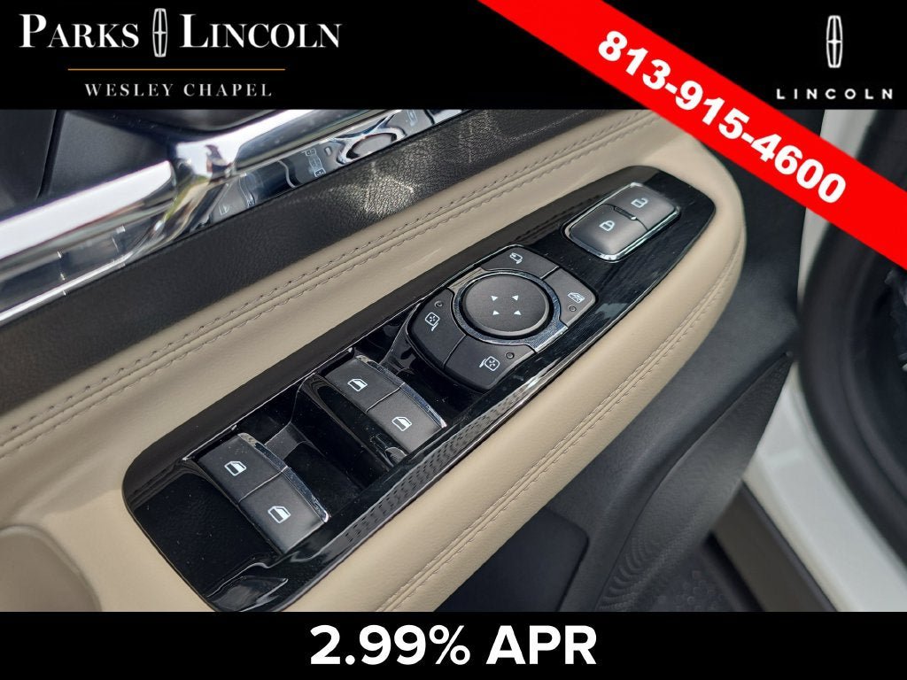 Certified 2025 Lincoln Corsair FWD image 19