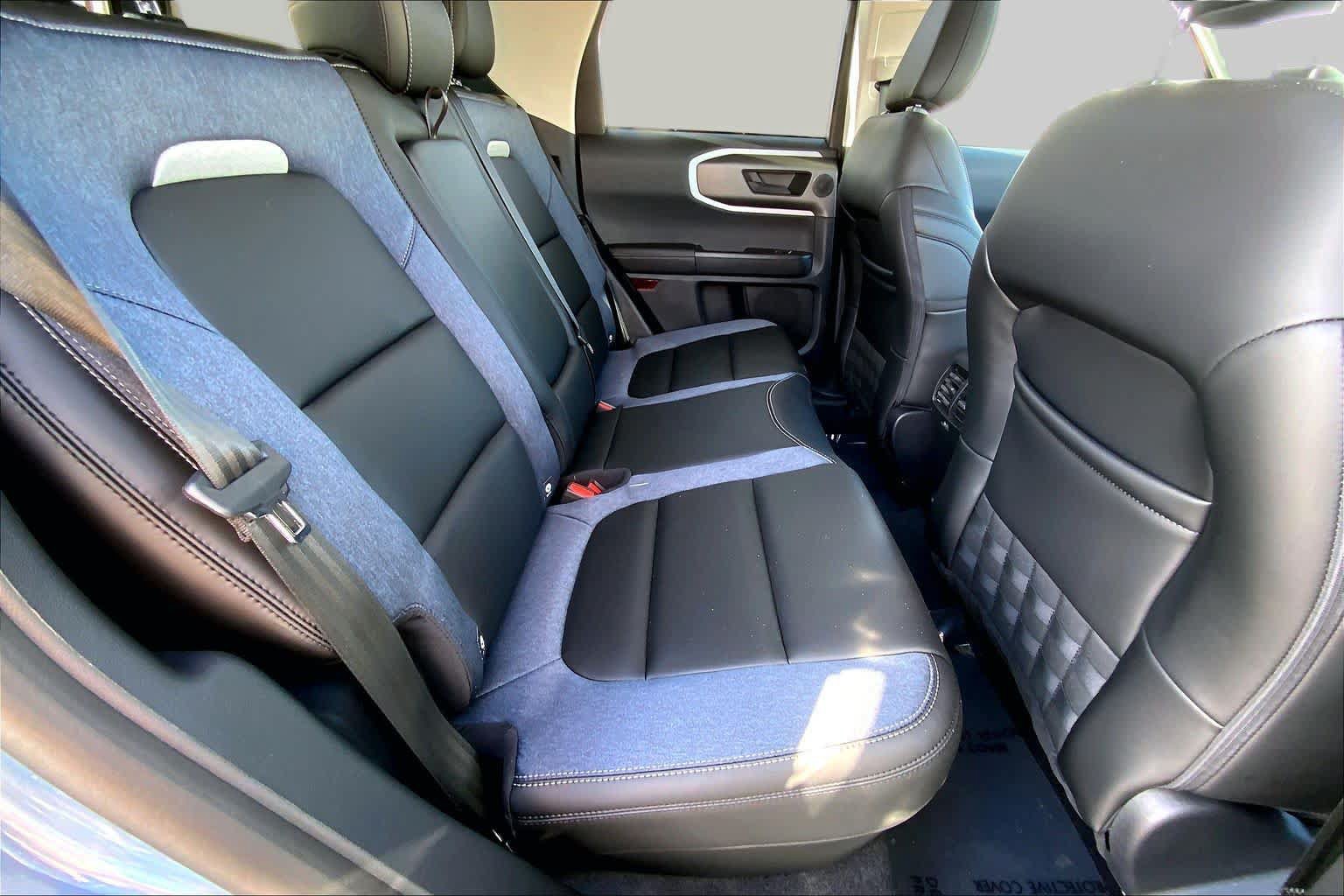 Used 2026 Ford Bronco Sport Outer Banks w/ Outer Banks Tech Package+ AWD/4WD image 19