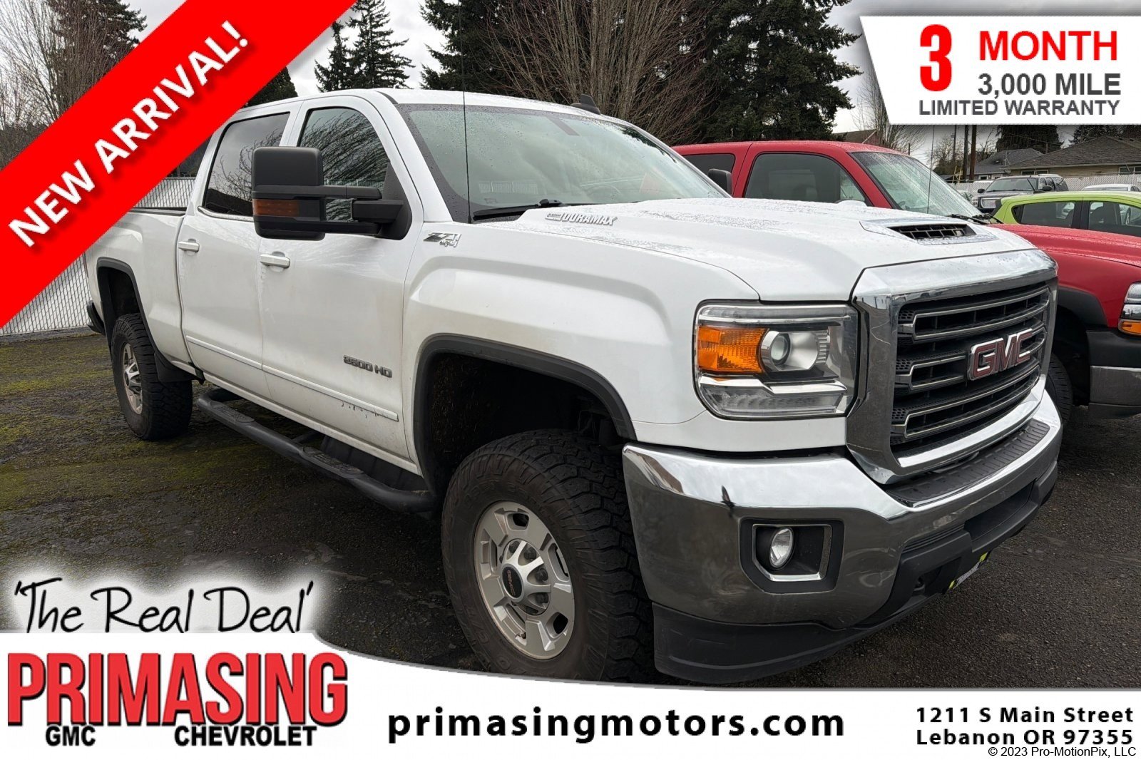 Used 2018 GMC Sierra 2500 SLE w/ SLE Preferred Package image 1