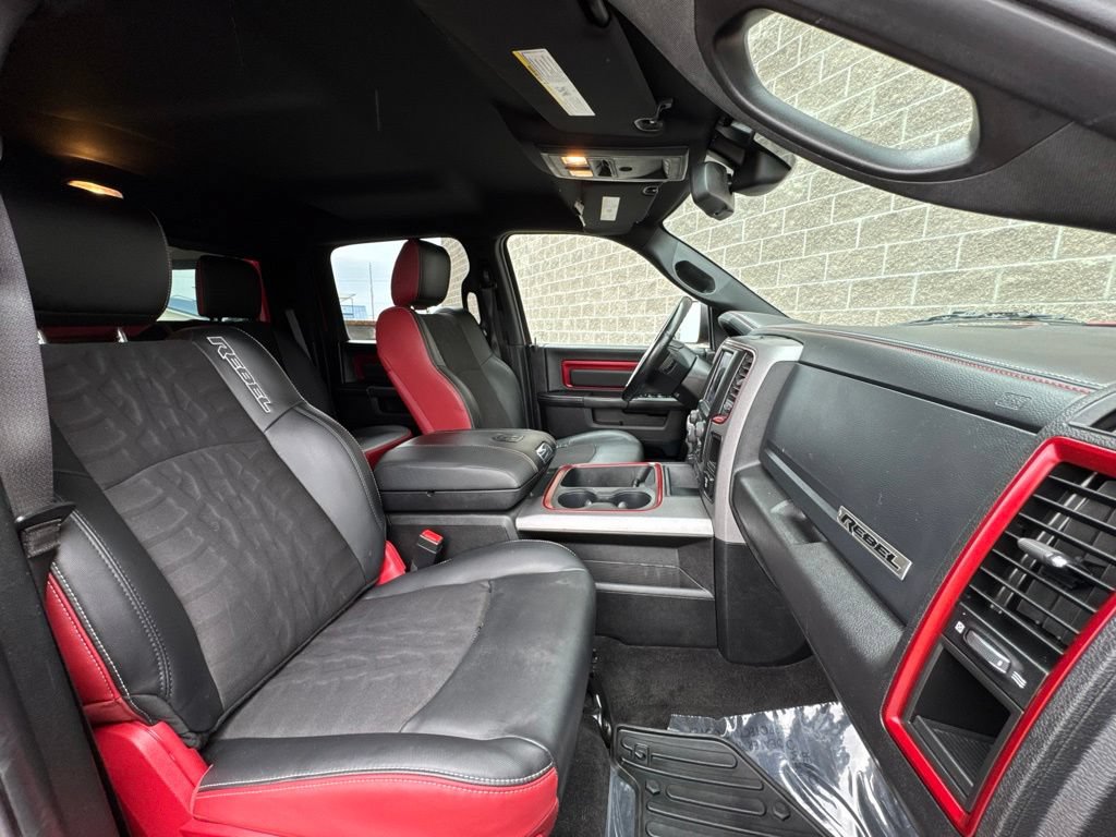 Used 2018 RAM 1500 Rebel w/ Luxury Group AWD/4WD image 33