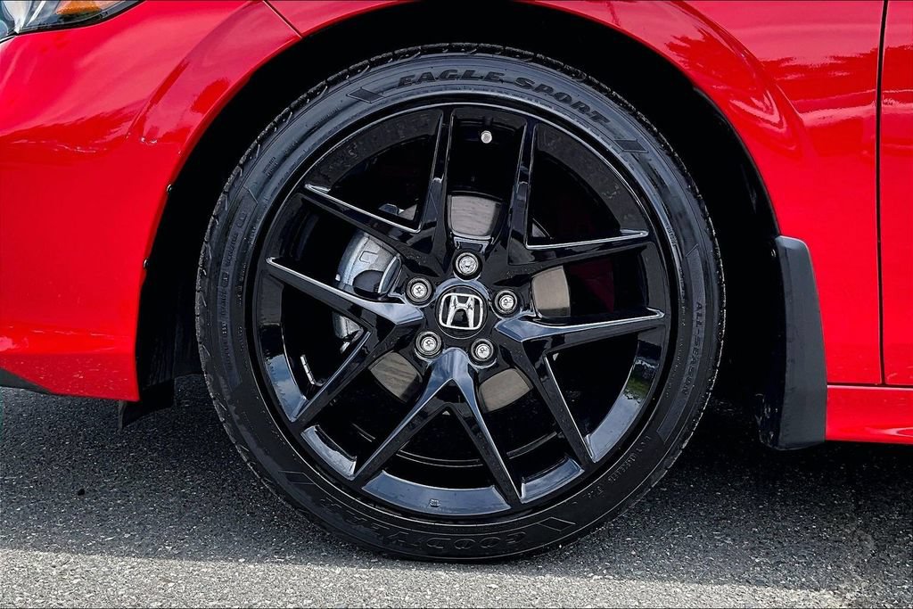 Certified 2025 Honda Civic Sport image 23