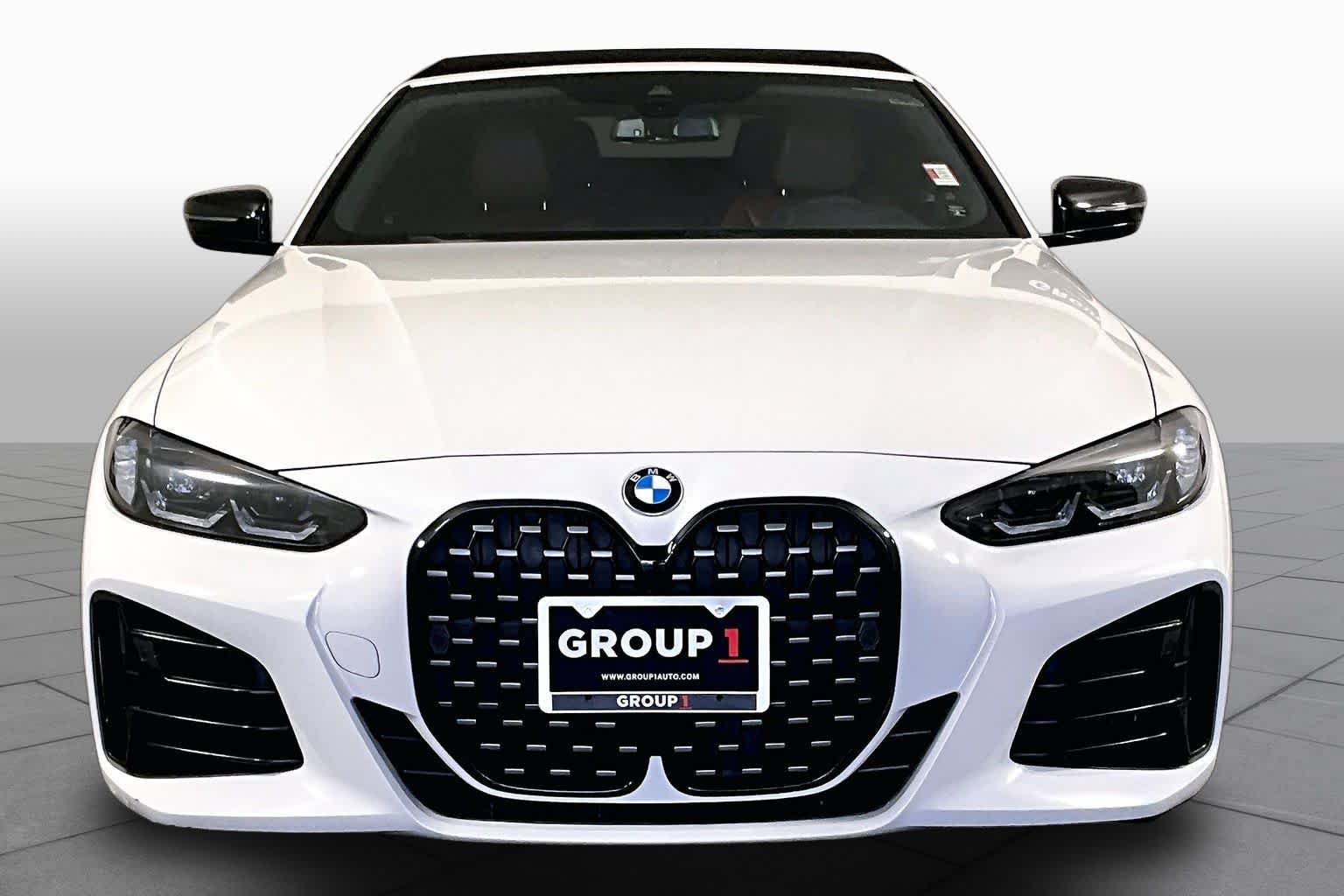 Used 2023 BMW M440i Convertible w/ Premium Package RWD image 4