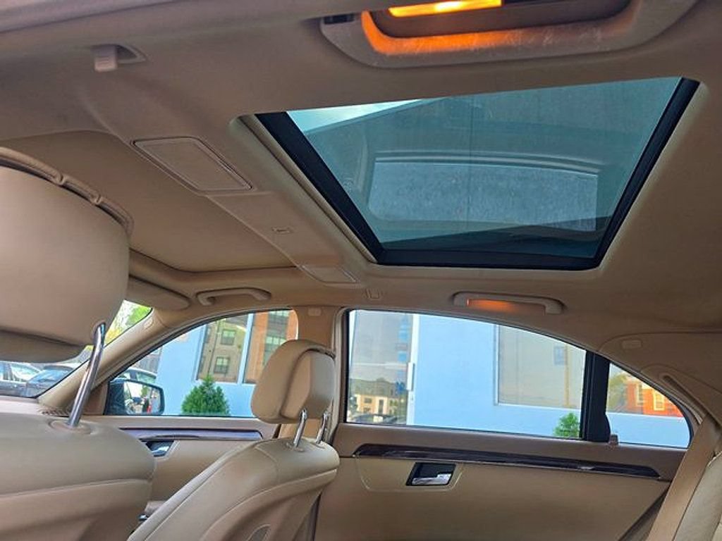 Used 2013 Mercedes-Benz S 550 4MATIC image 12