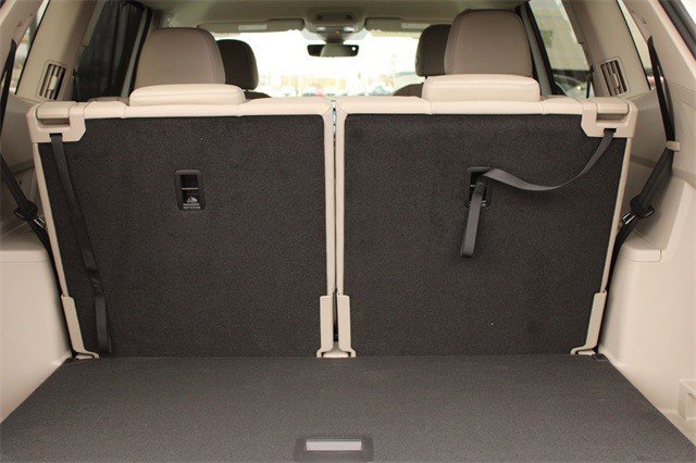 New 2025 Volkswagen Atlas SE image 57