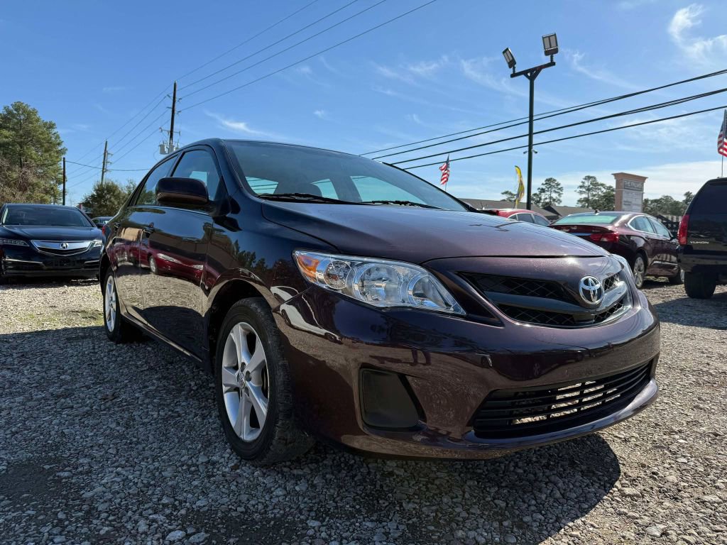 Used 2013 Toyota Corolla image 3