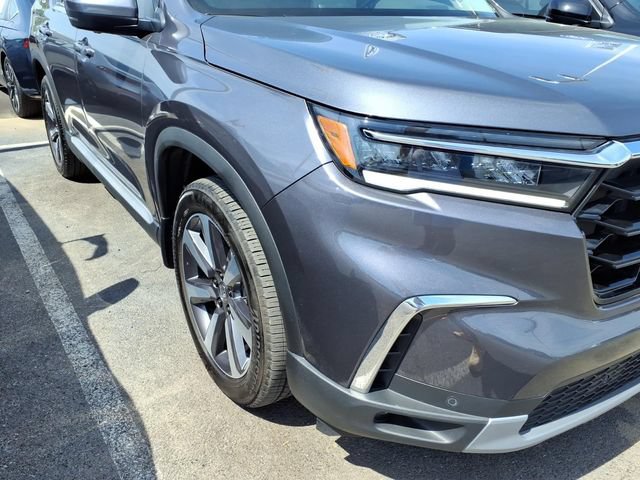 Used 2025 Honda Pilot Elite image 19