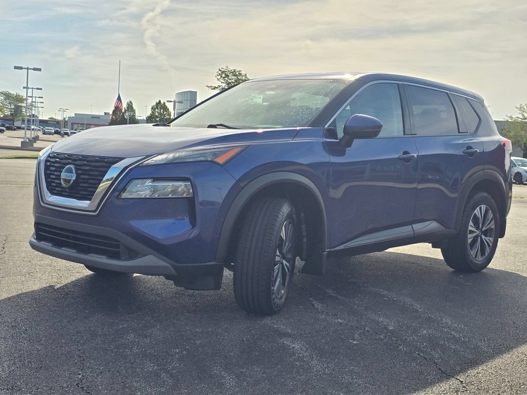 Used 2021 Nissan Rogue SV AWD/4WD image 11