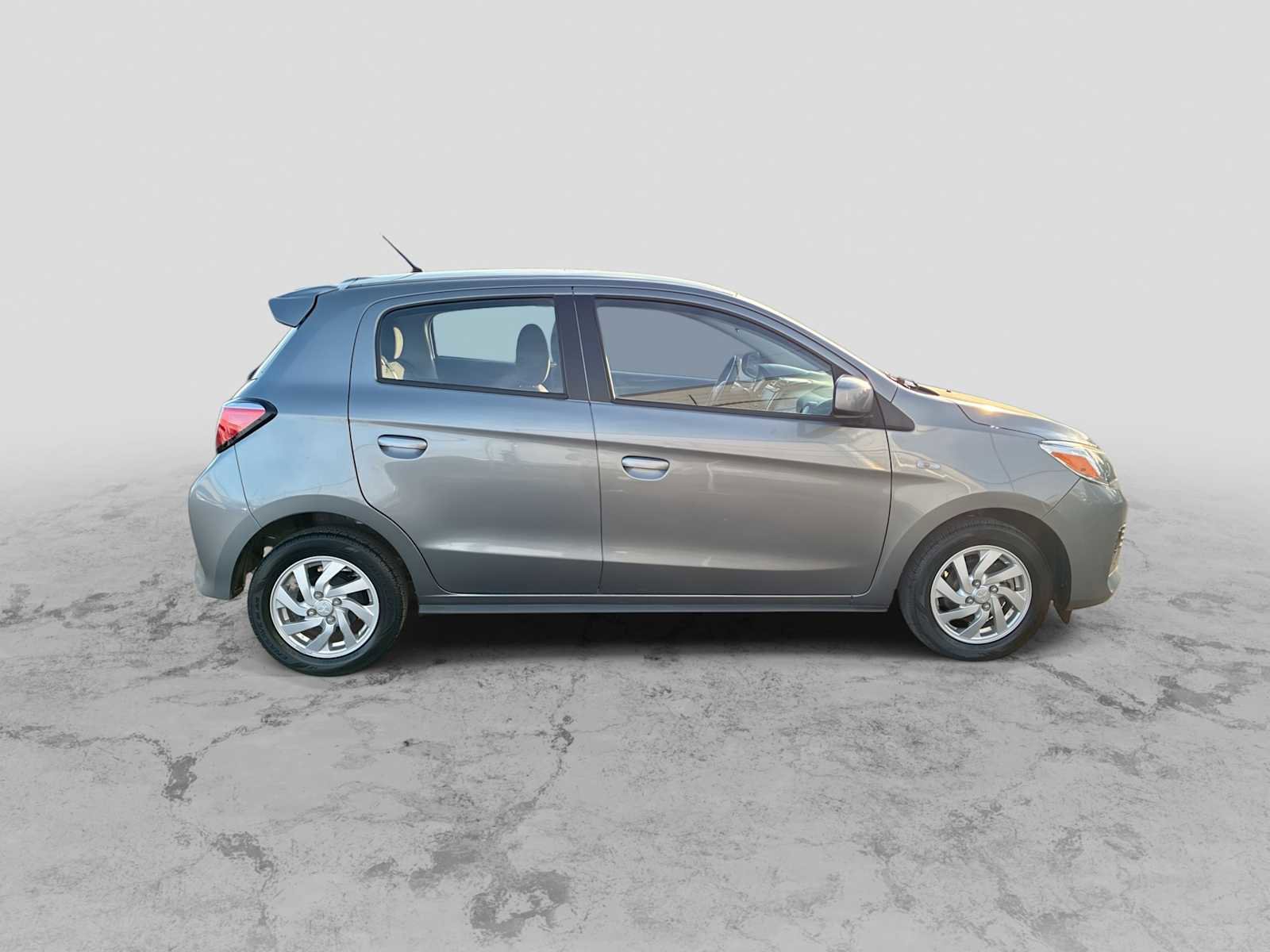 Used 2022 Mitsubishi Mirage LE FWD image 9