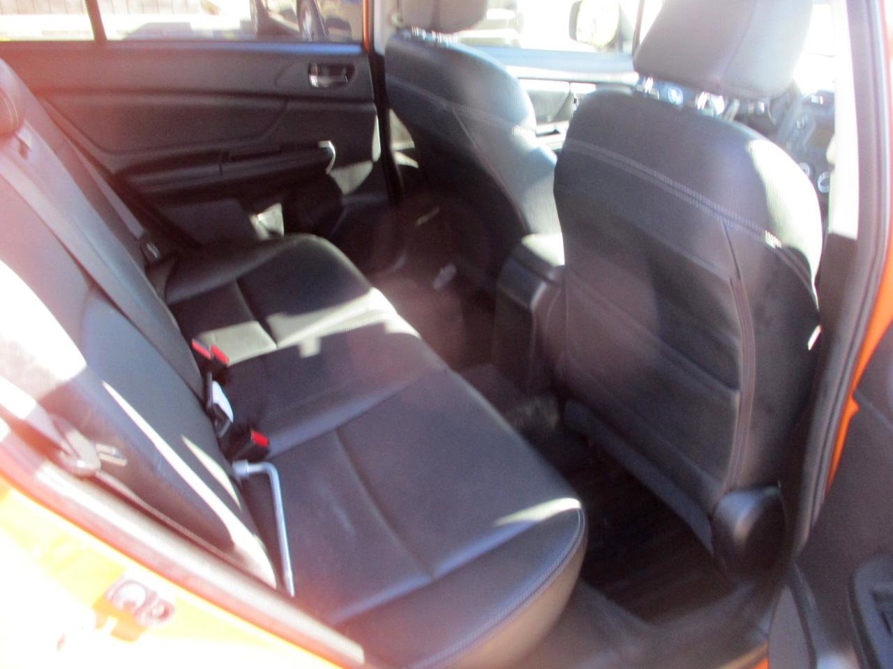 Used 2013 Subaru Crosstrek 2.0i Limited w/ Popular Pkg 2 AWD/4WD image 9