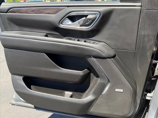 Used 2024 Chevrolet Tahoe LT RWD image 15