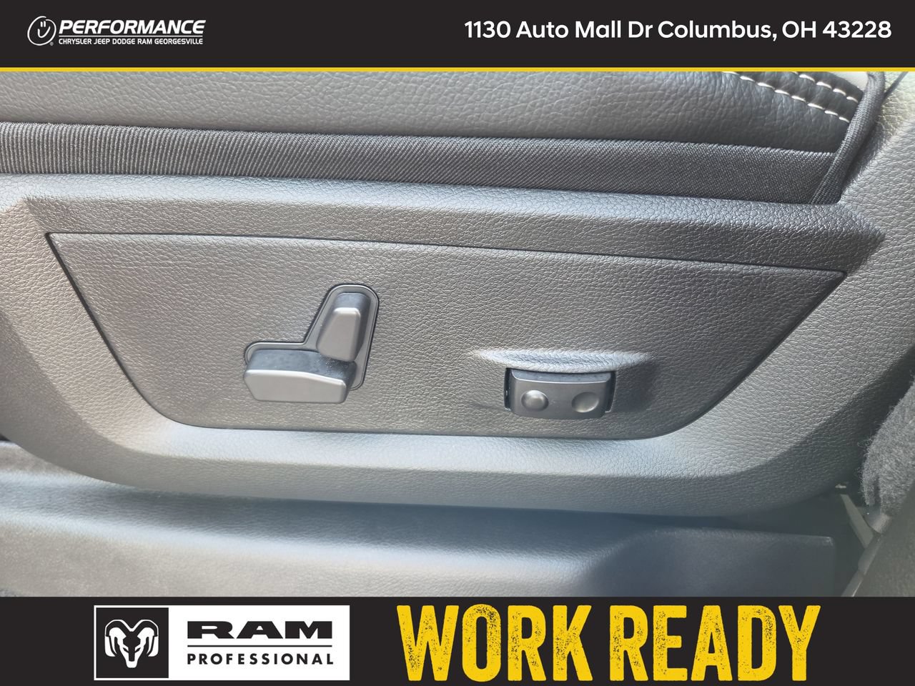 New 2026 RAM 2500 Laramie AWD/4WD image 22