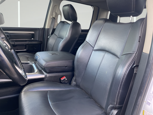 Used 2018 RAM 2500 Laramie w/ Sport Appearance Group AWD/4WD image 5