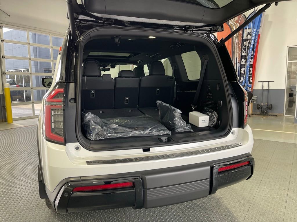 New 2026 Nissan Armada PRO-4X image 7