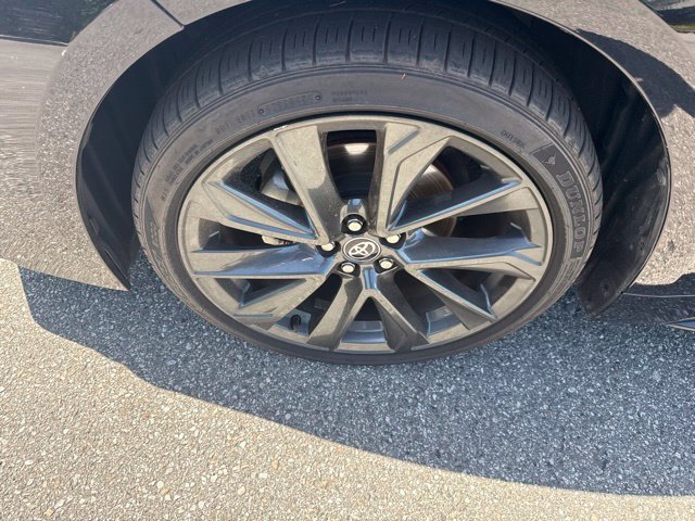 Used 2024 Toyota Corolla SE FWD image 3